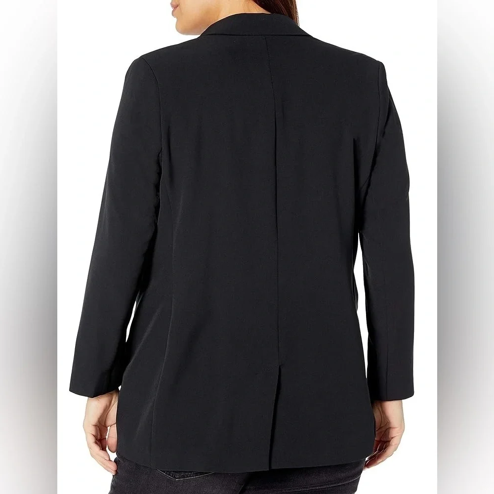 The Drop Blake Long Blazer in Black - Picture 8 of 9